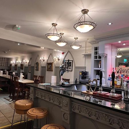 The Bell Shifnal Hotell Eksteriør bilde