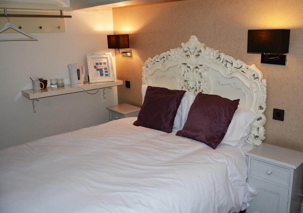 The Bell Shifnal Hotell Eksteriør bilde